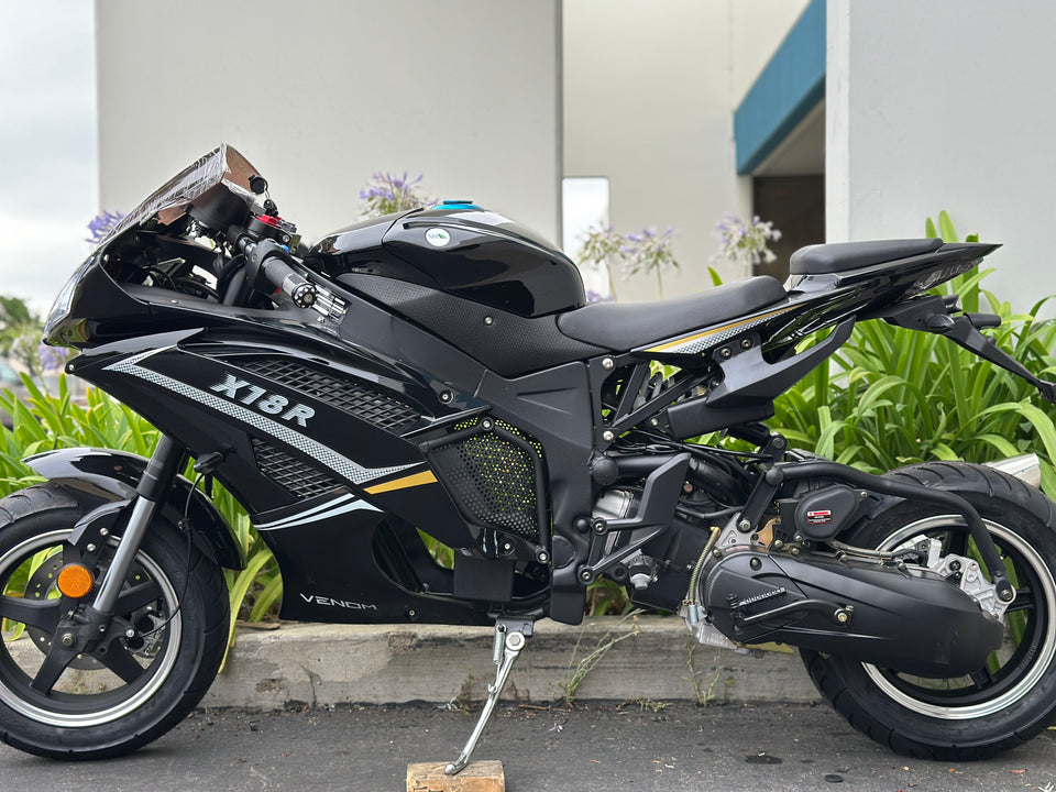 Venom x18R 200cc Motorcycle | Automatic Transmission
