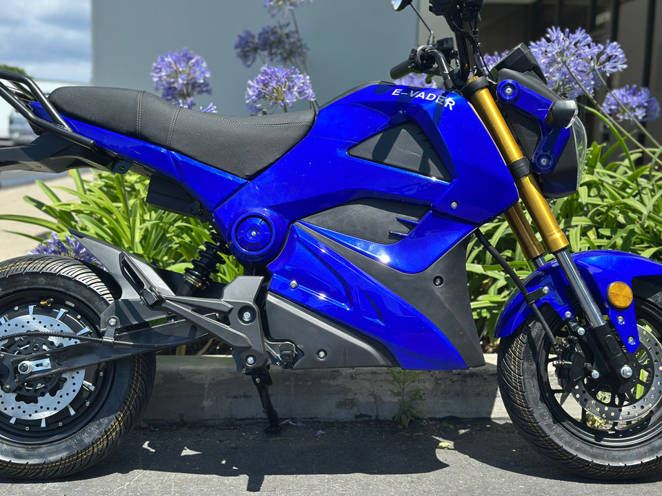 2000W E-Vader Electric Motorcycle | Brushless | 72V