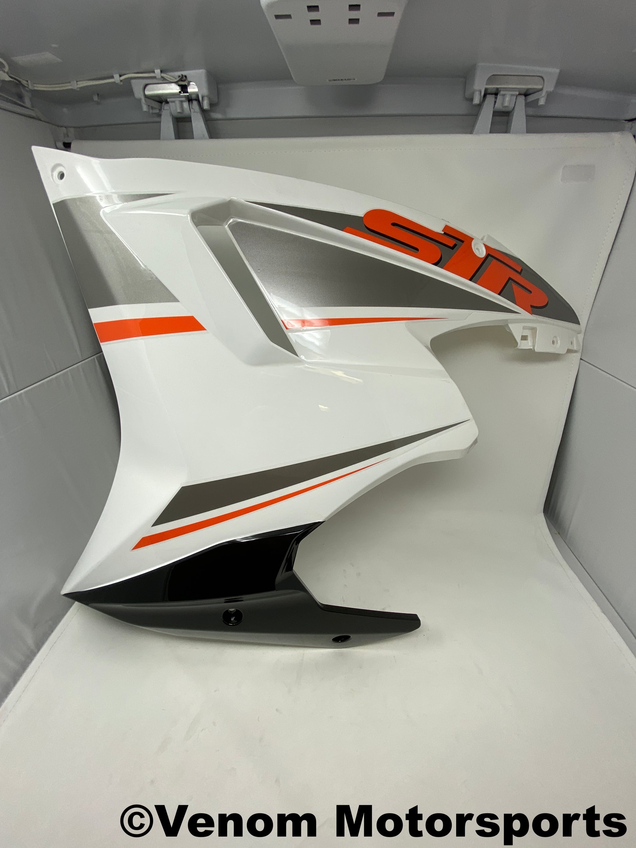 X19 200cc Automatic Motorcycle | Right Tank Panel (03030984)
